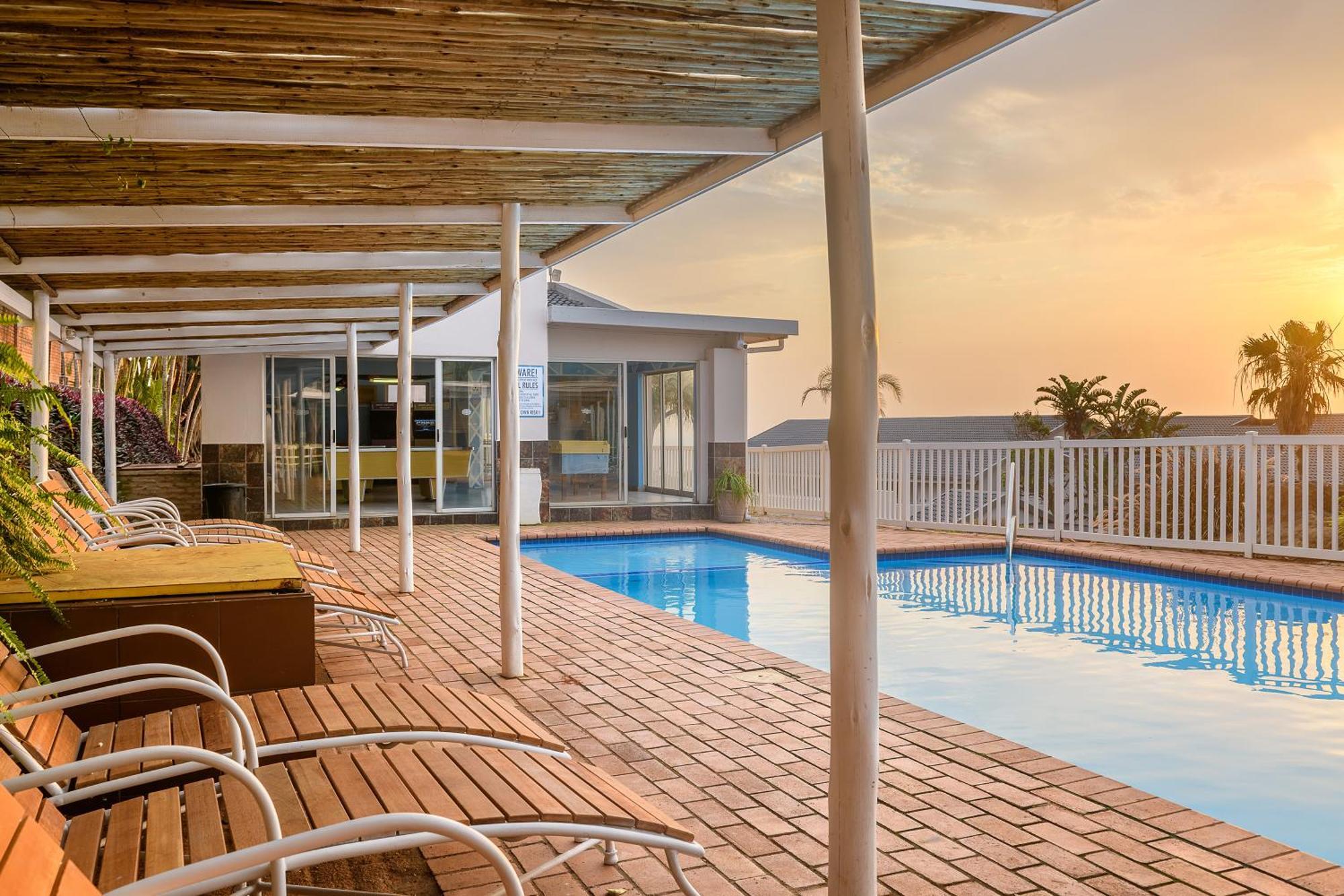 Illovo Beach Club Amanzimtoti Bagian luar foto